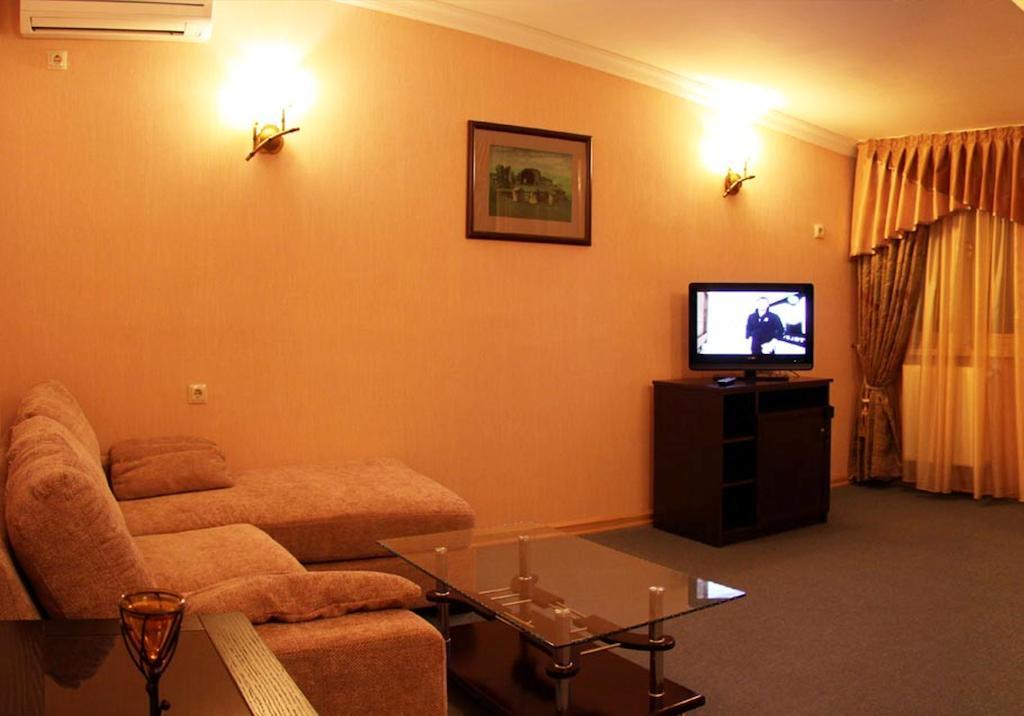 Hotel Old Town Kutaisi Exterior photo